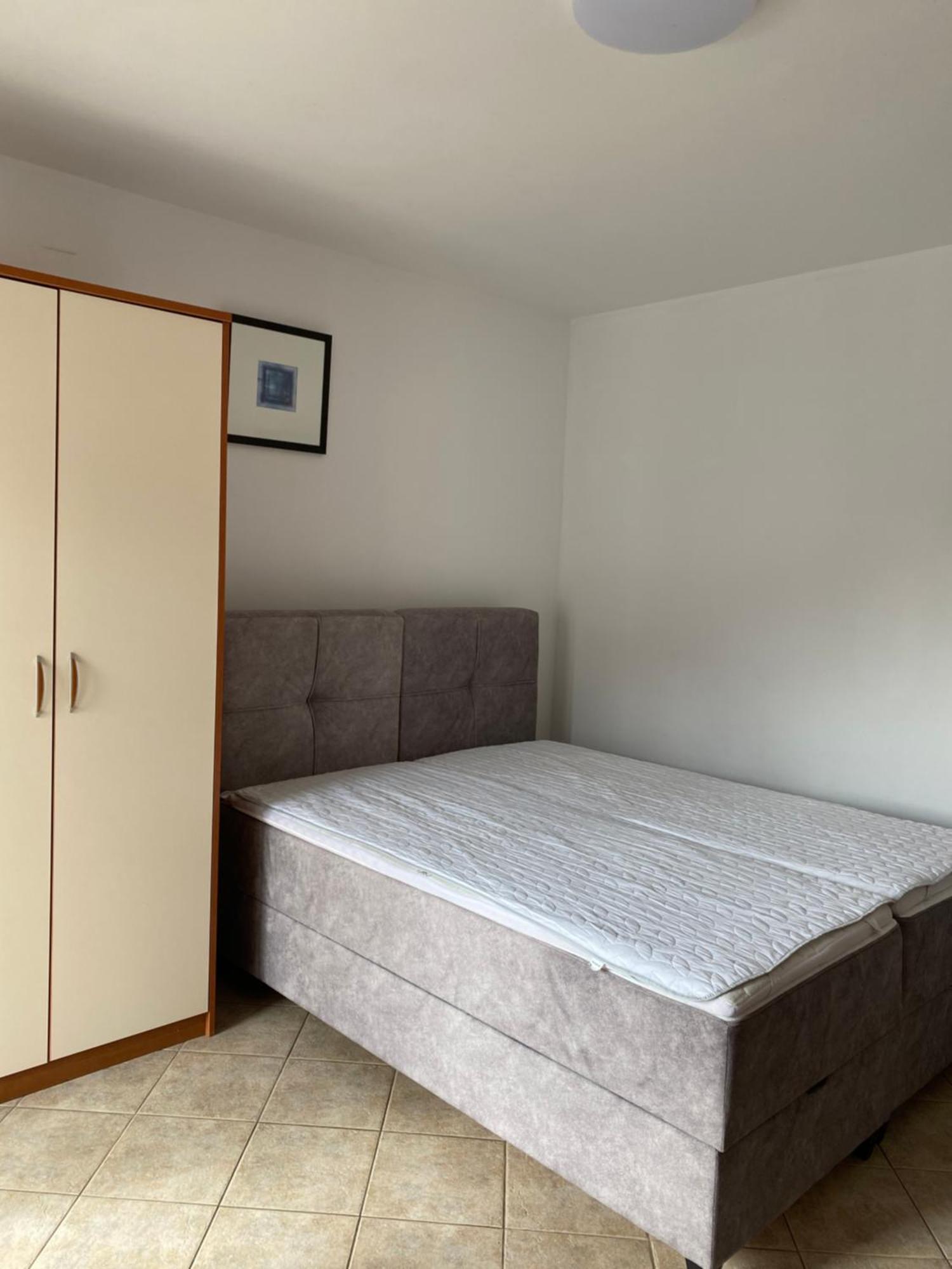 Apartments Zara Екстер'єр фото