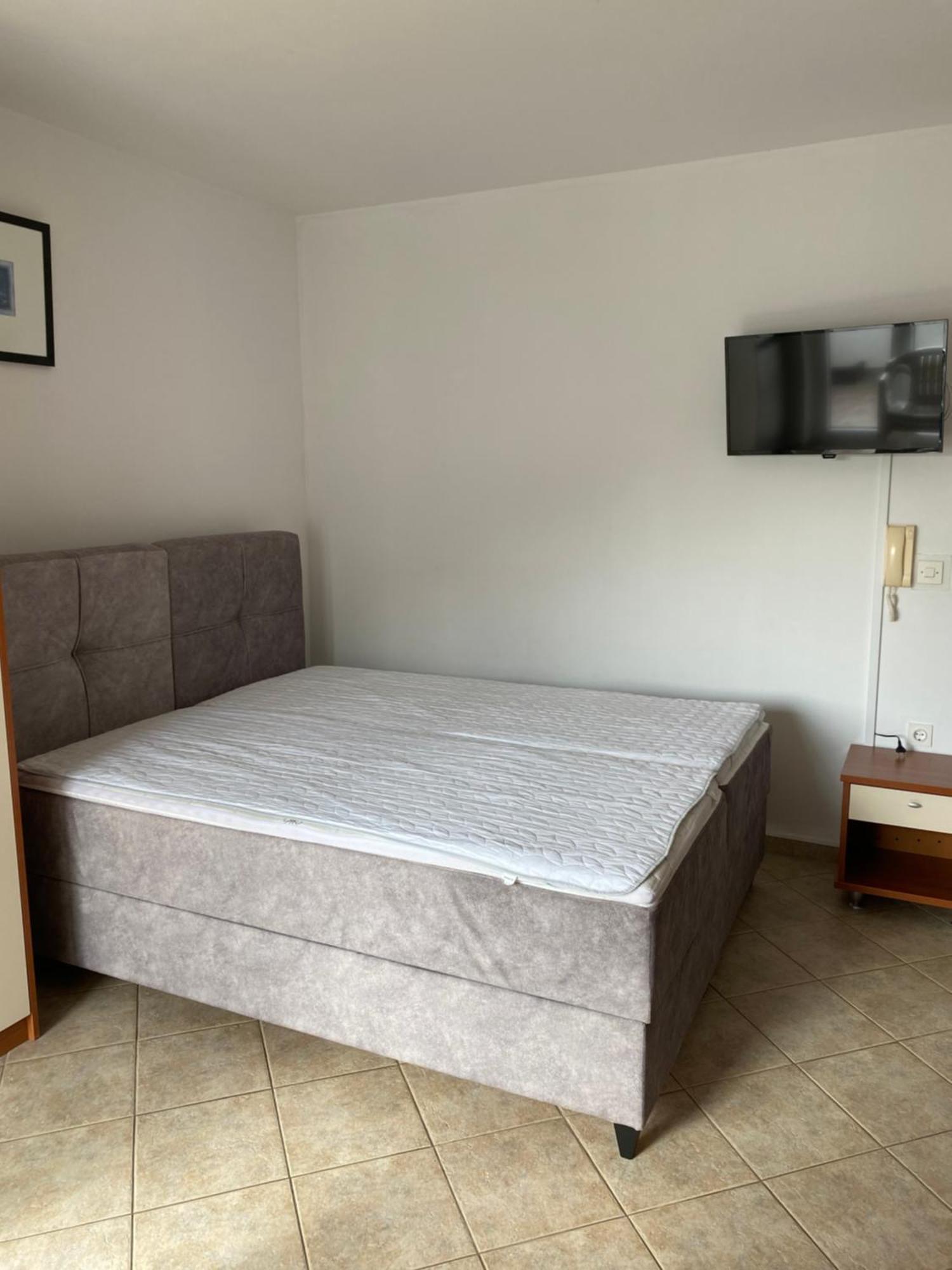 Apartments Zara Екстер'єр фото