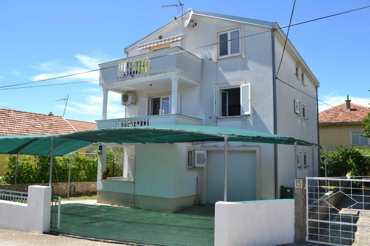 Apartments Zara Екстер'єр фото